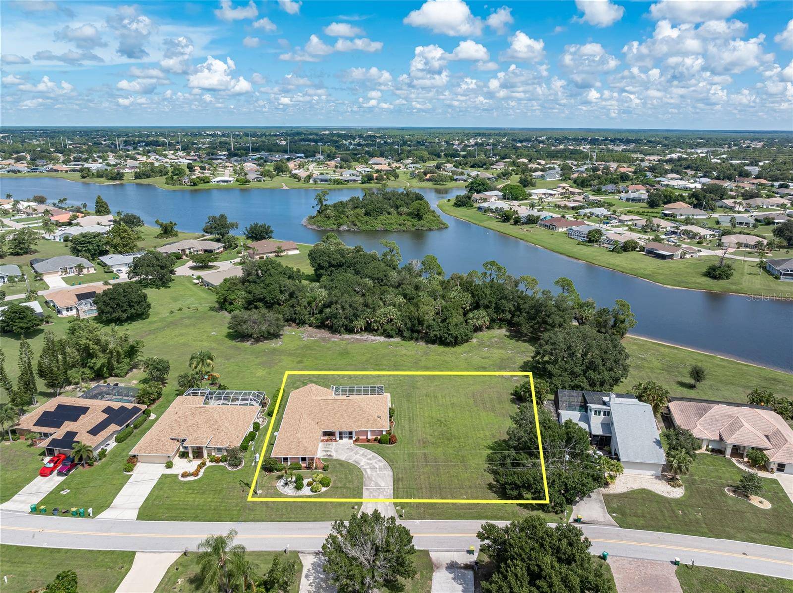 1832 NUREMBERG BLVD, Punta Gorda, FL 33983