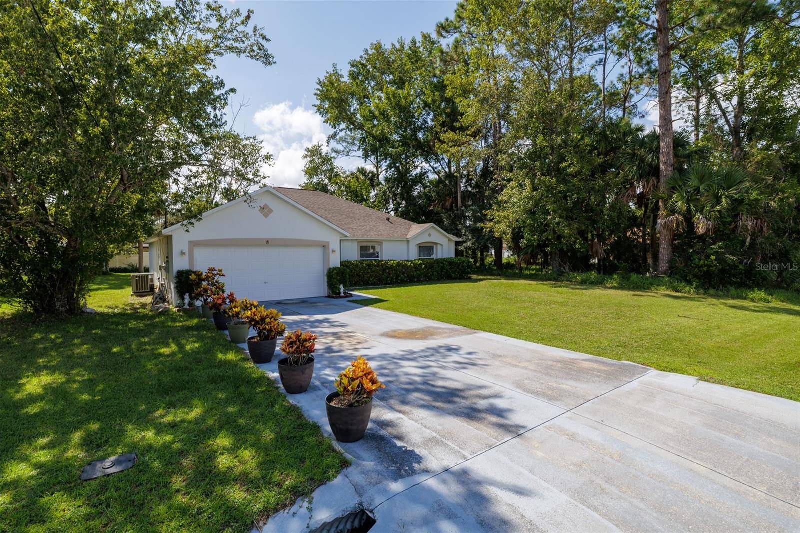 8 PINE BUSH LN, Palm Coast, FL 32164
