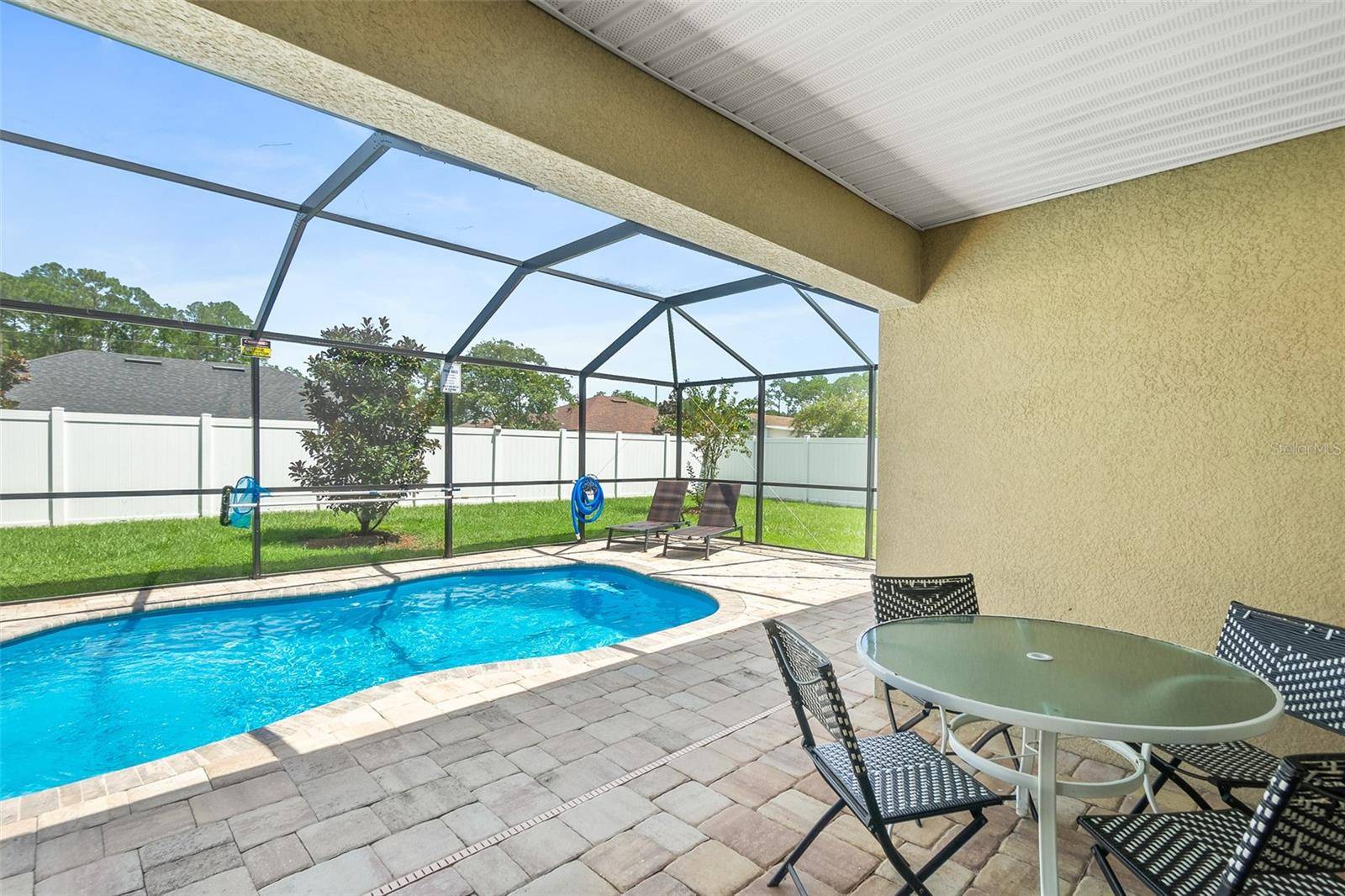 10 LLADD CT, Palm Coast, FL 32164