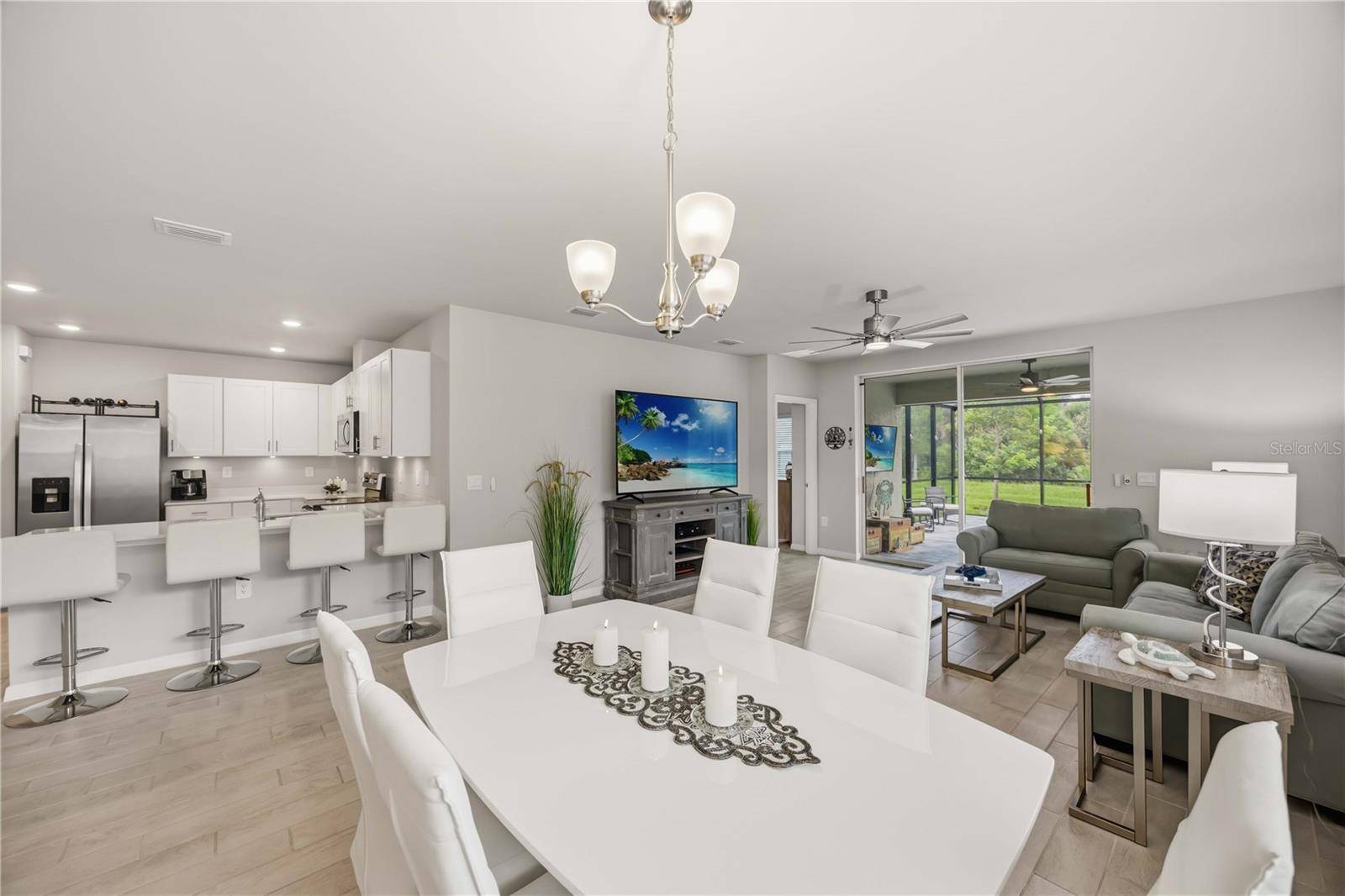 1512 LAUREL BROOK LN, Port Charlotte, FL 33953