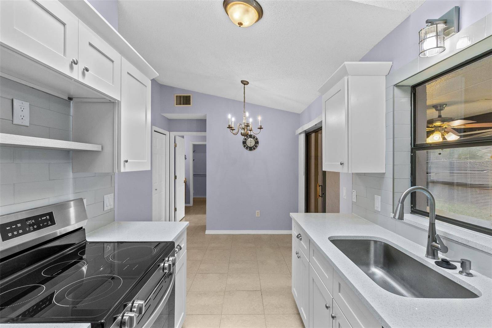 12422 CLUBHOUSE CT, Tavares, FL 32778