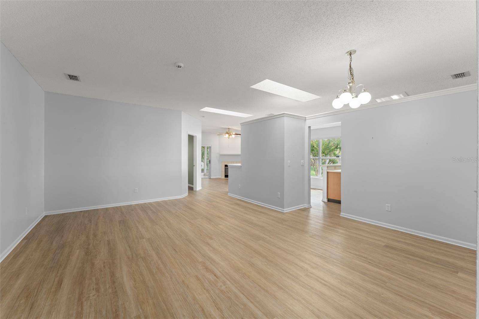 1280 TYLER LAKE CIR, Orlando, FL 32839