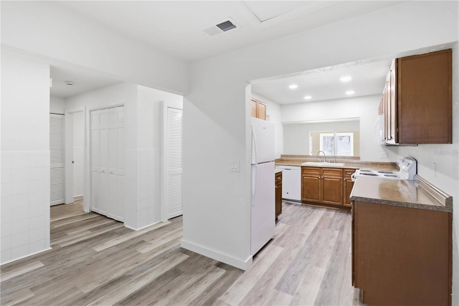 2302 BARBADOS DR, Winter Park, FL 32792