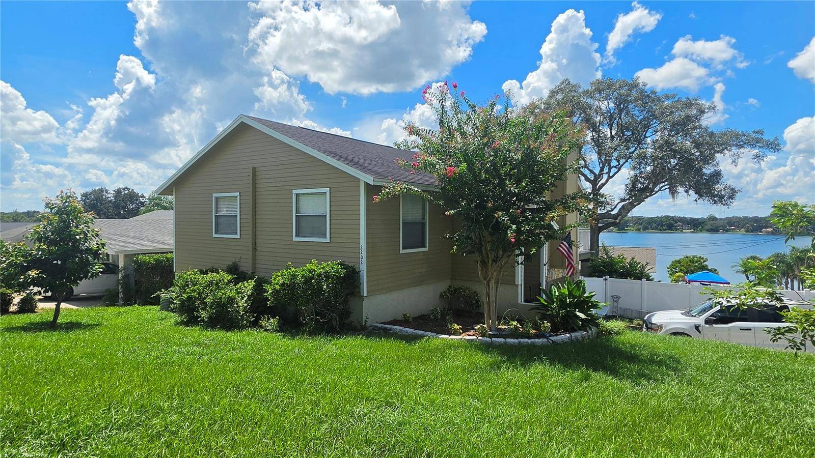 2202 TOPPING PL, Eustis, FL 32726