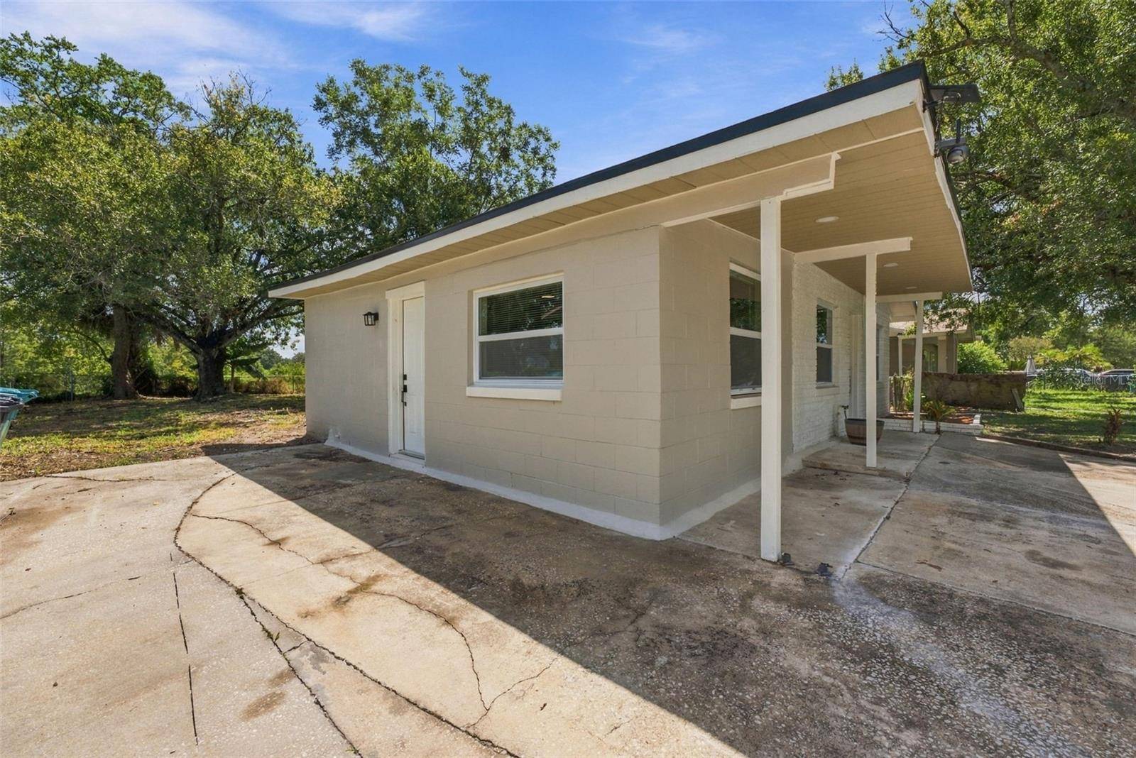 1321 LESCOT LN, Orlando, FL 32811
