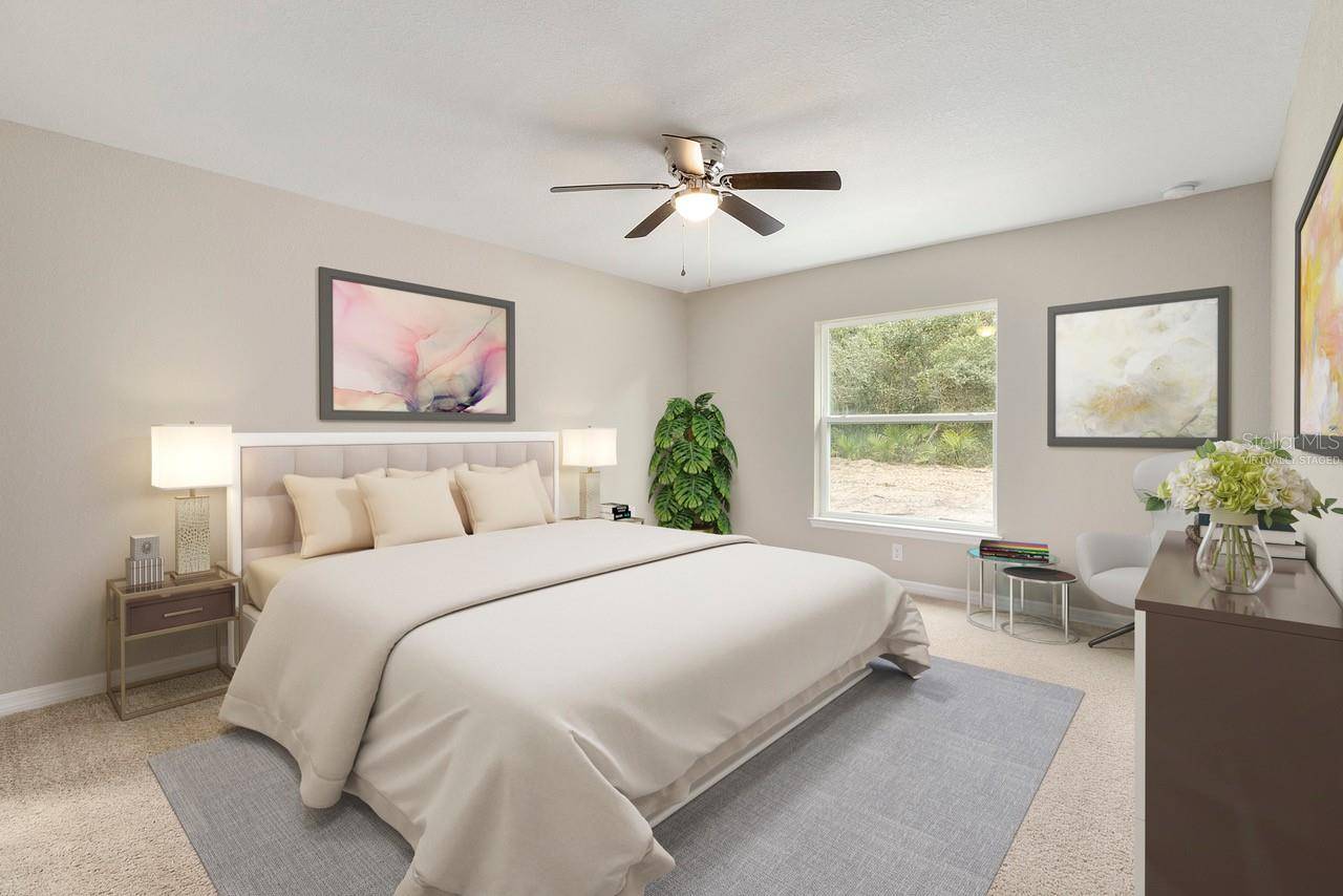12 HEMLOCK LOOP TRL, Ocala, FL 34472