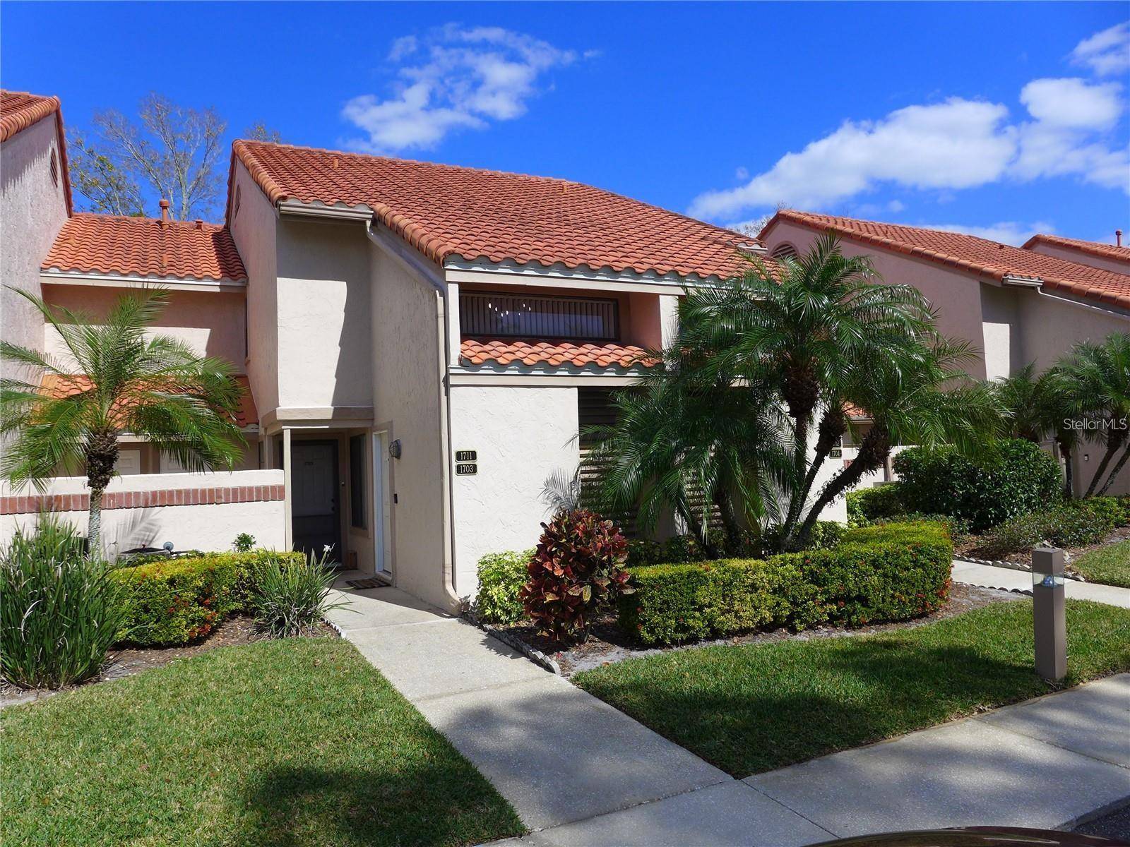 1711 GARDEN LAKE DR #1711, Winter Haven, FL 33884