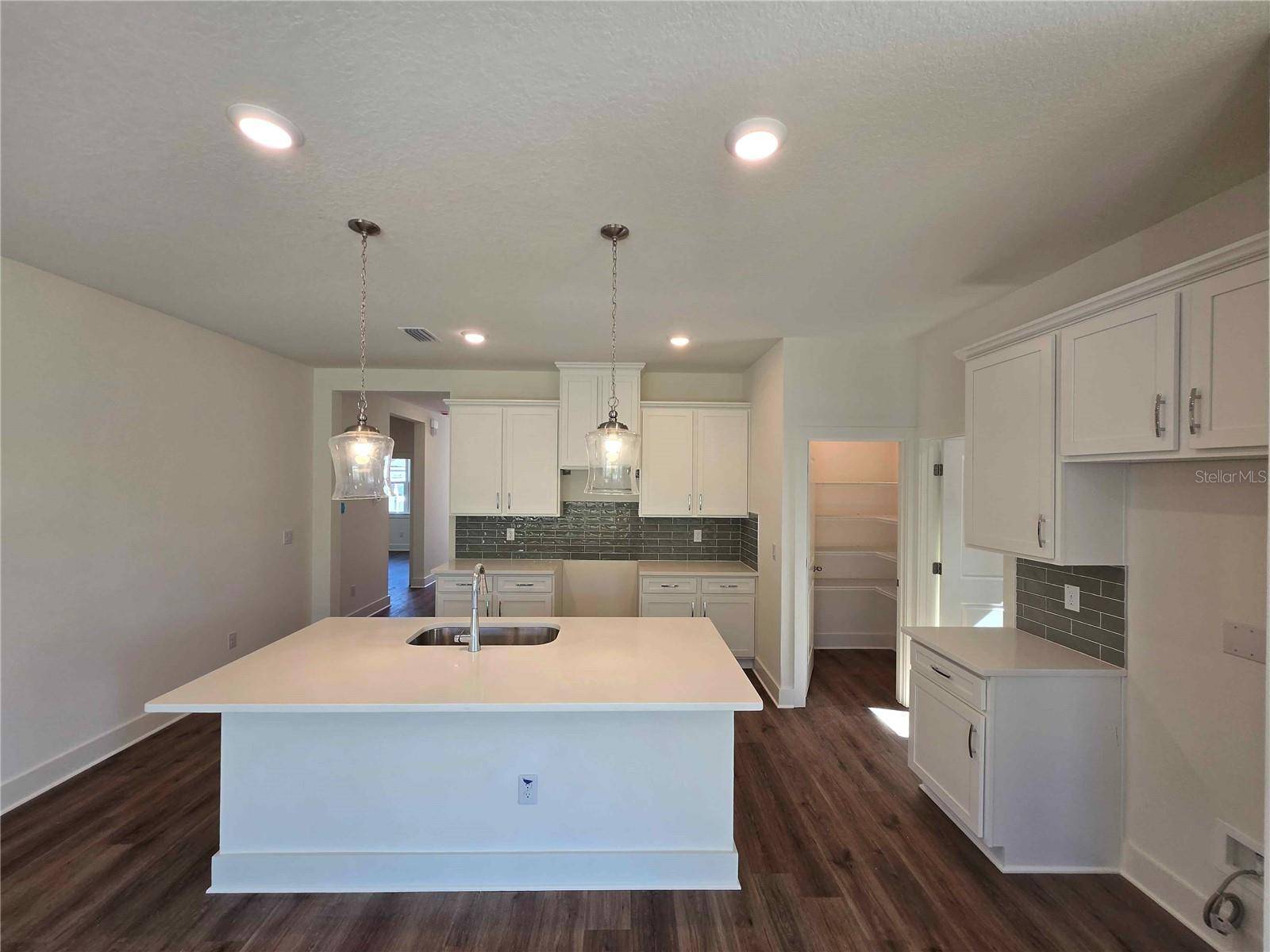 3352 DAYBREAK RUN LOOP, Spring Hill, FL 34609