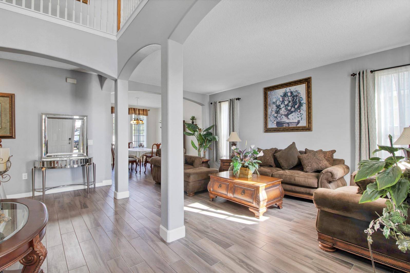 2262 WINDCREST LAKE CIR, Orlando, FL 32824