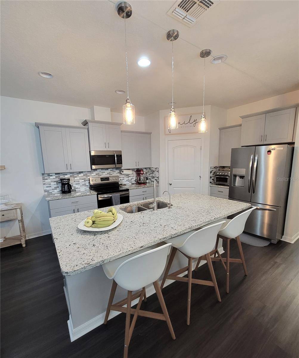 9456 KOMIKA LN, Winter Garden, FL 34787