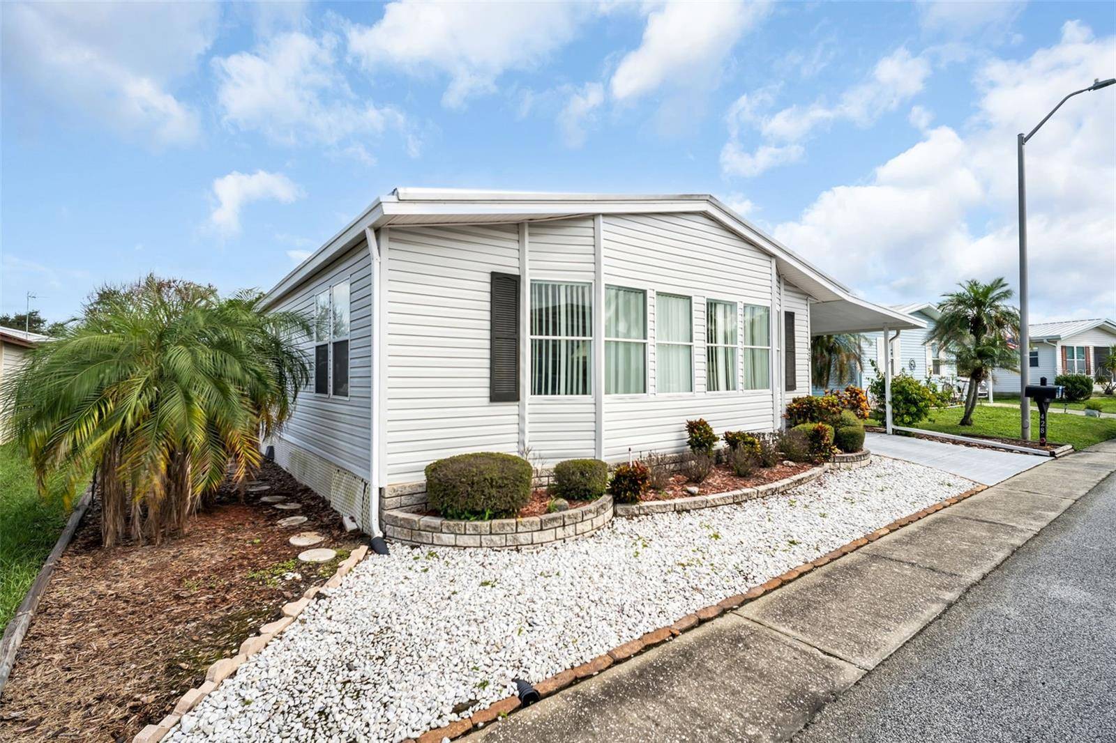 428 PELICAN DR S, Oldsmar, FL 34677