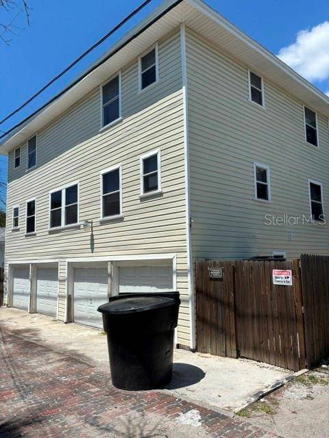717 DARTMOOR ST N, St Petersburg, FL 33701