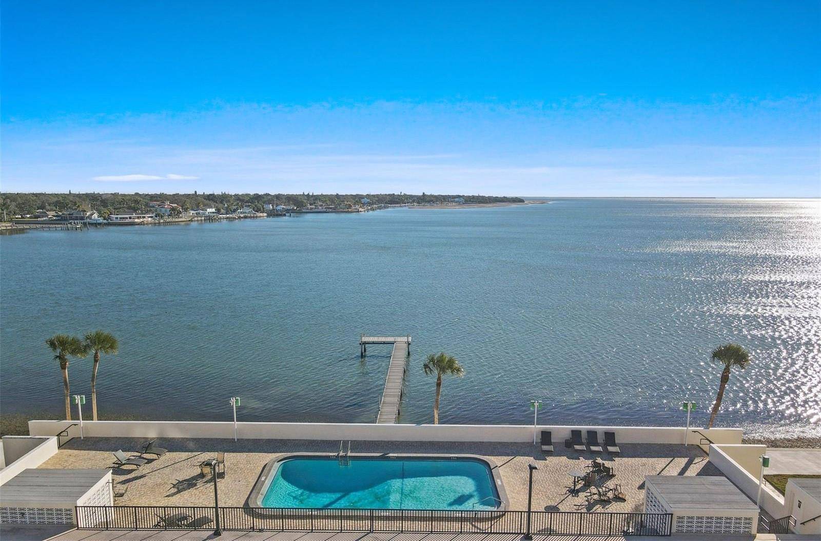 7100 SUNSHINE SKYWAY LN S #503, St Petersburg, FL 33711
