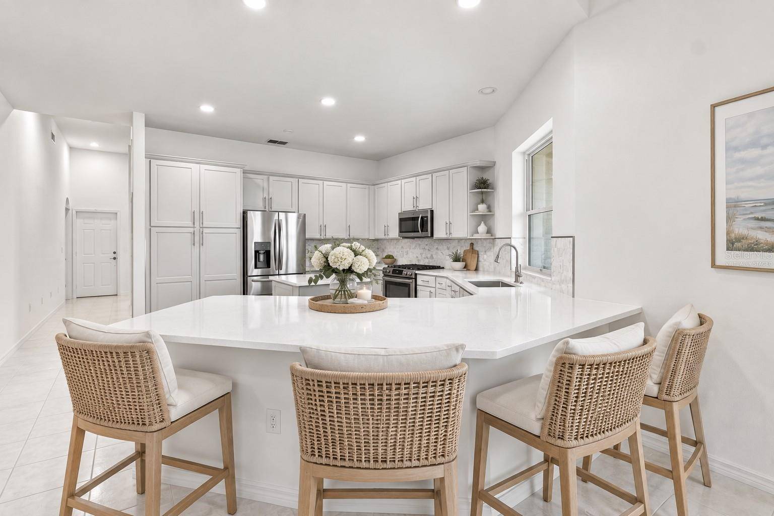 3626 SWANS LANDING DR, Land O Lakes, FL 34639