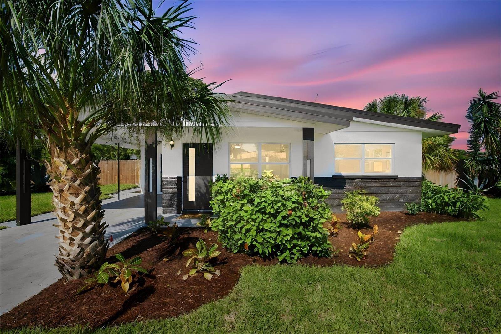1204 65TH ST NW, Bradenton, FL 34209