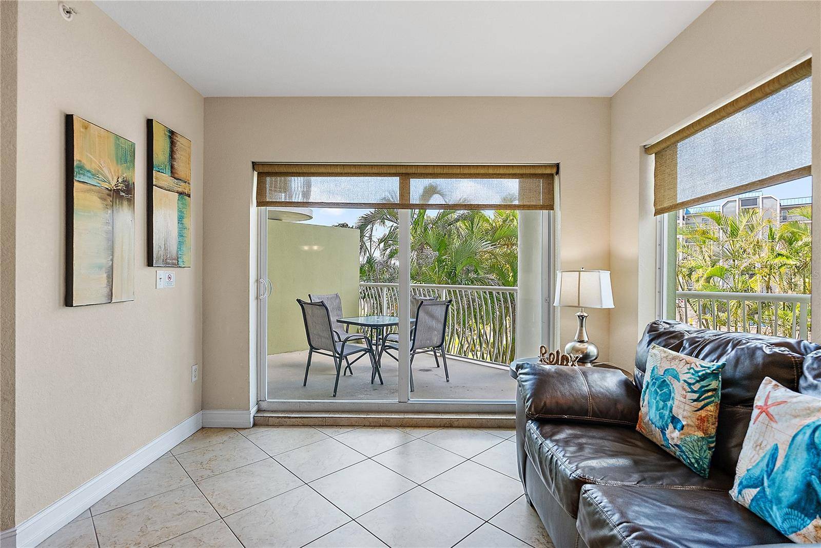 11605 GULF BLVD #203, Treasure Island, FL 33706