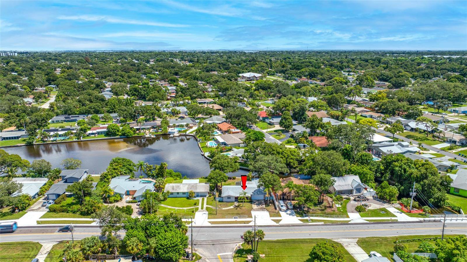 1367 INDIAN ROCKS RD S, Largo, FL 33770