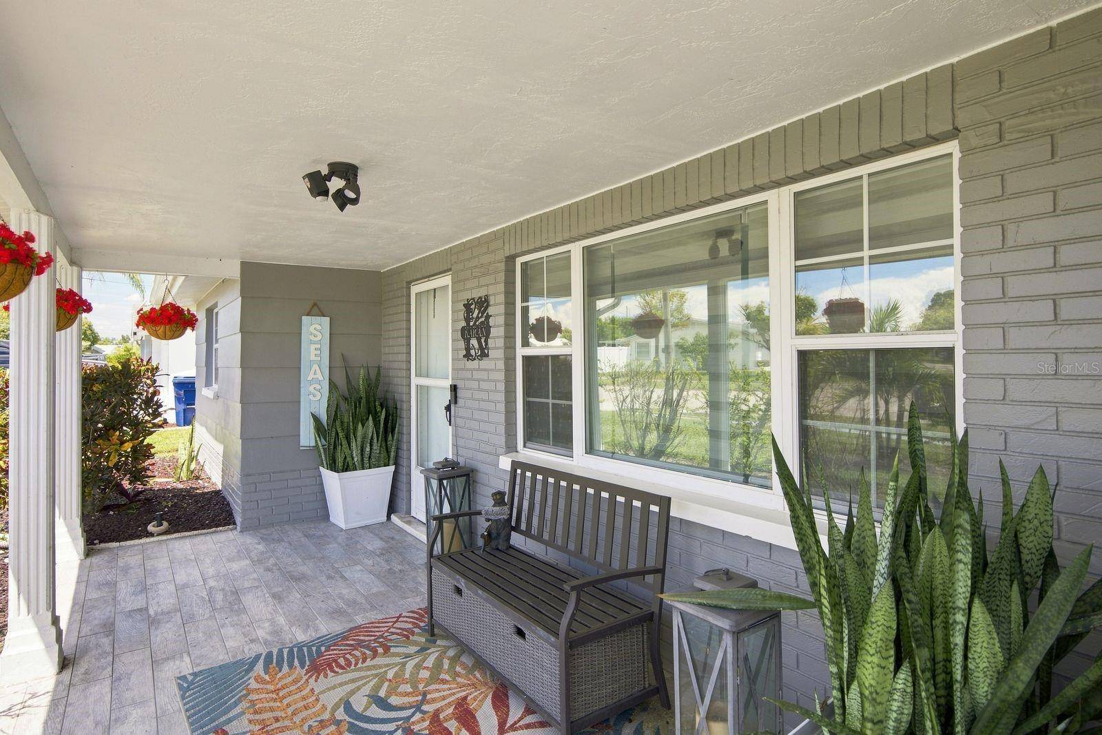 1324 CHANCELLOR DR, Holiday, FL 34690