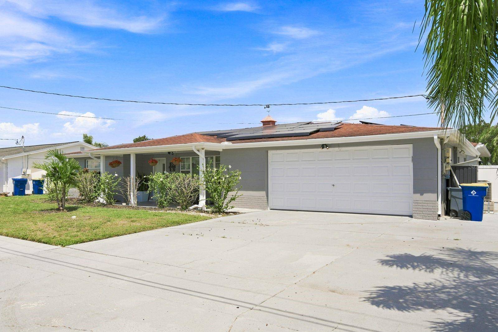 1324 CHANCELLOR DR, Holiday, FL 34690
