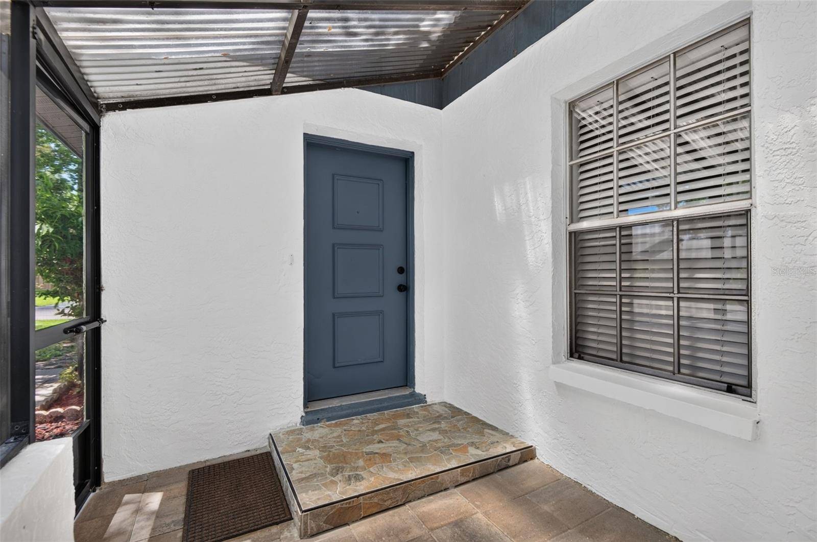 7347 PARKSIDE VILLAS DR, St Petersburg, FL 33709