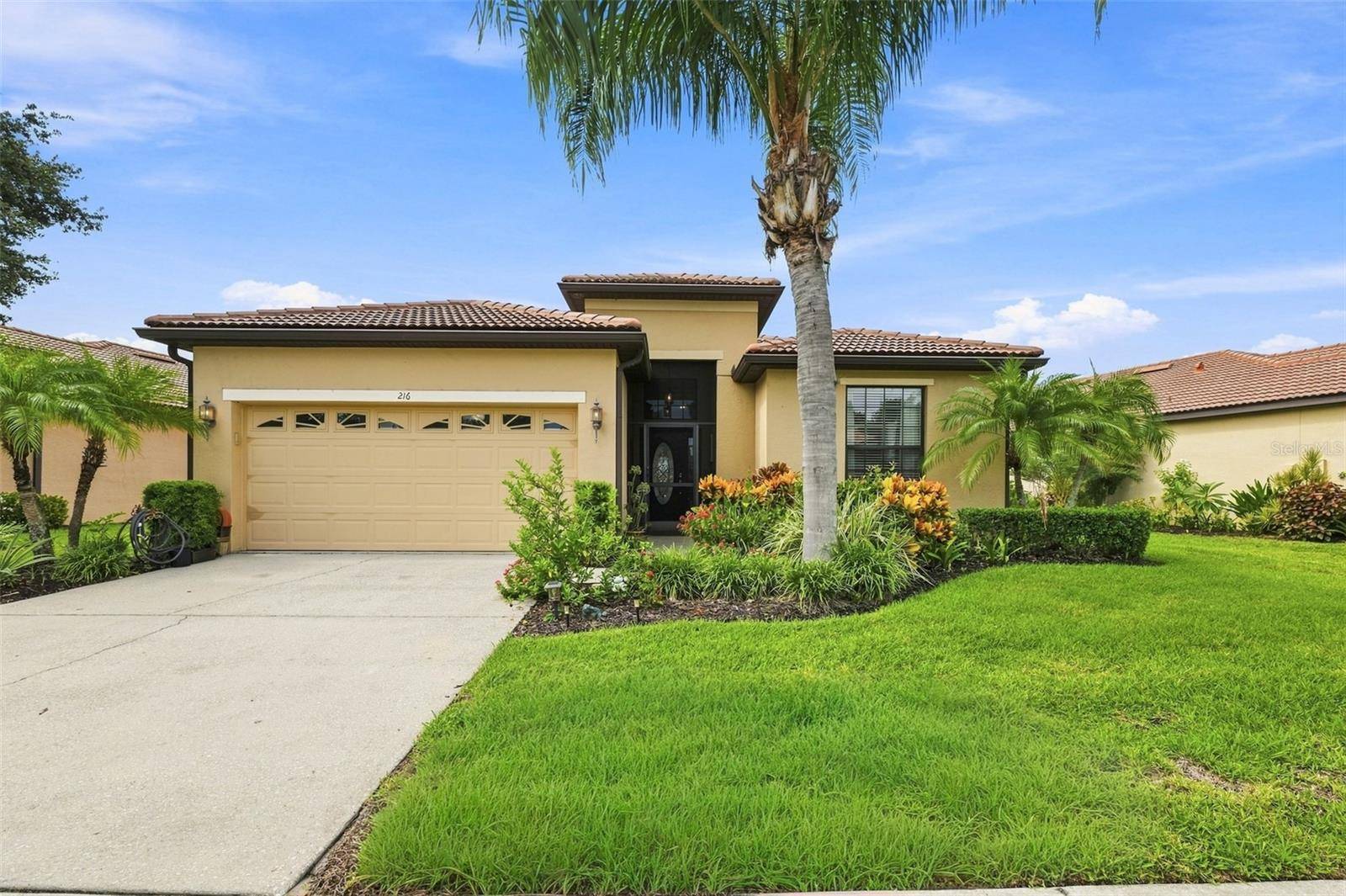 216 SILVER FALLS DR, Apollo Beach, FL 33572