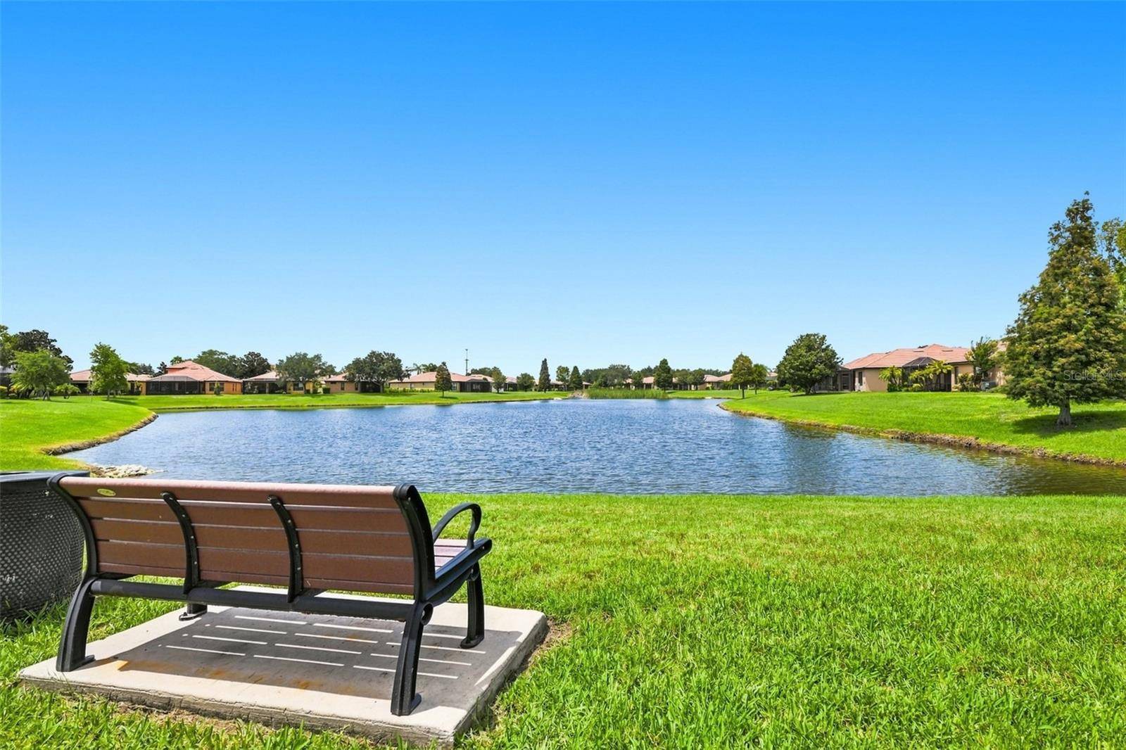 216 SILVER FALLS DR, Apollo Beach, FL 33572