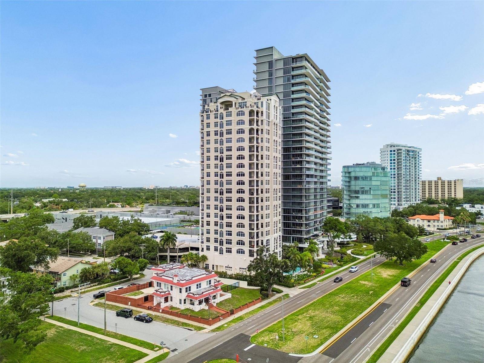 3203 BAYSHORE BLVD #1202, Tampa, FL 33629