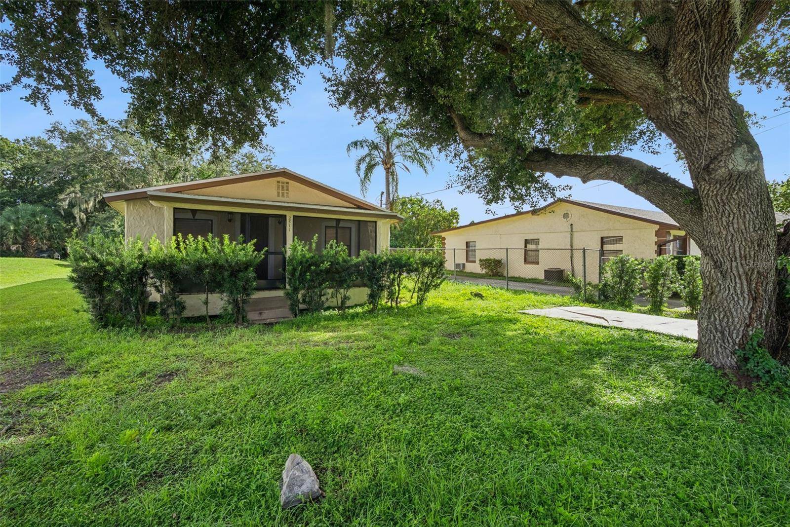 2511 CRAWFORD DR, Sanford, FL 32771