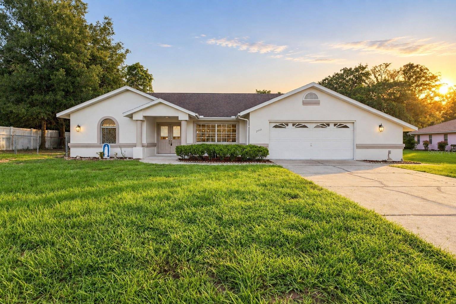 2442 RUNNING OAK CT, Spring Hill, FL 34608