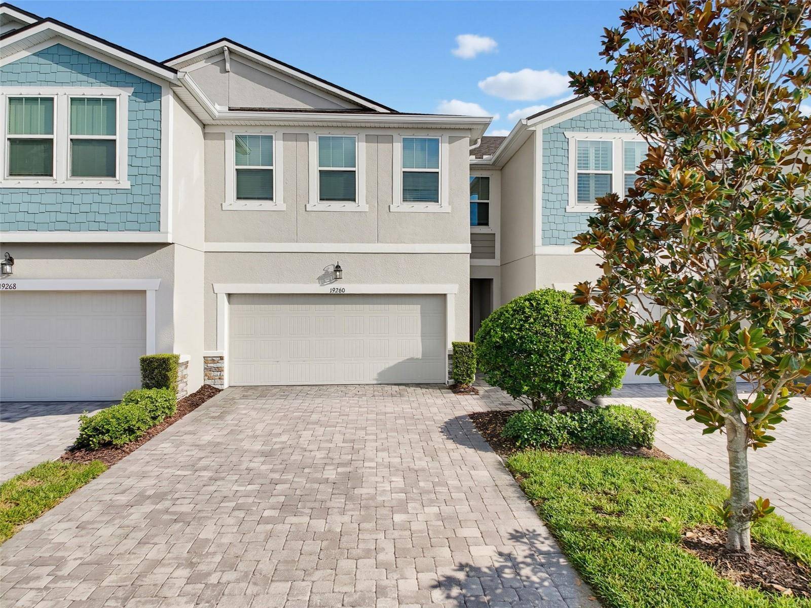 19260 BLUE POND, Lutz, FL 33558