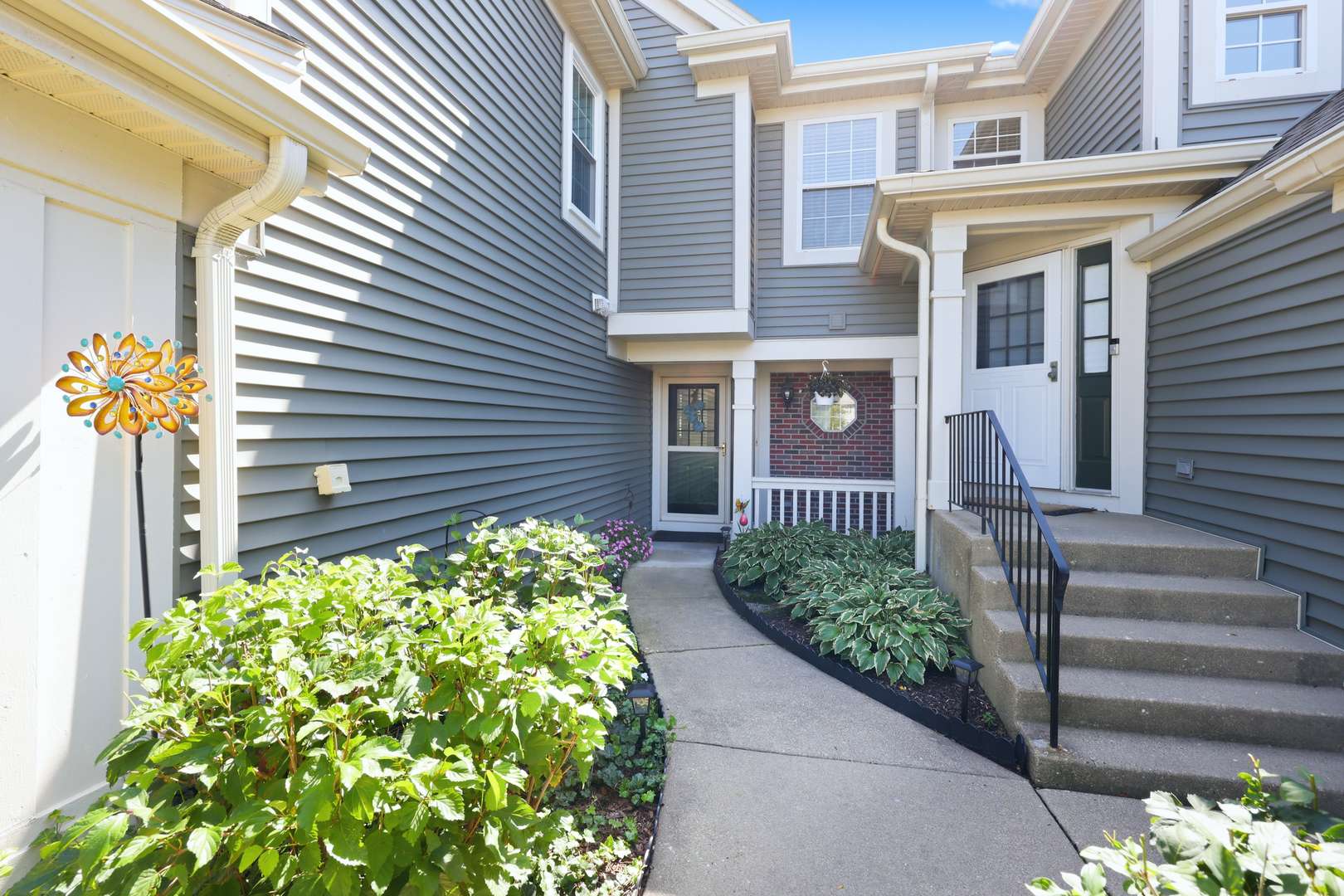 943 Little Falls CT #943, Elk Grove Village, IL 60007