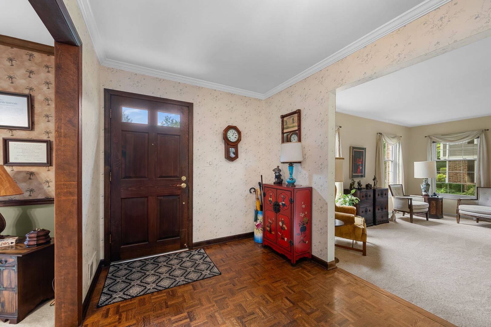1303 W Crooked Willow LN, Palatine, IL 60067