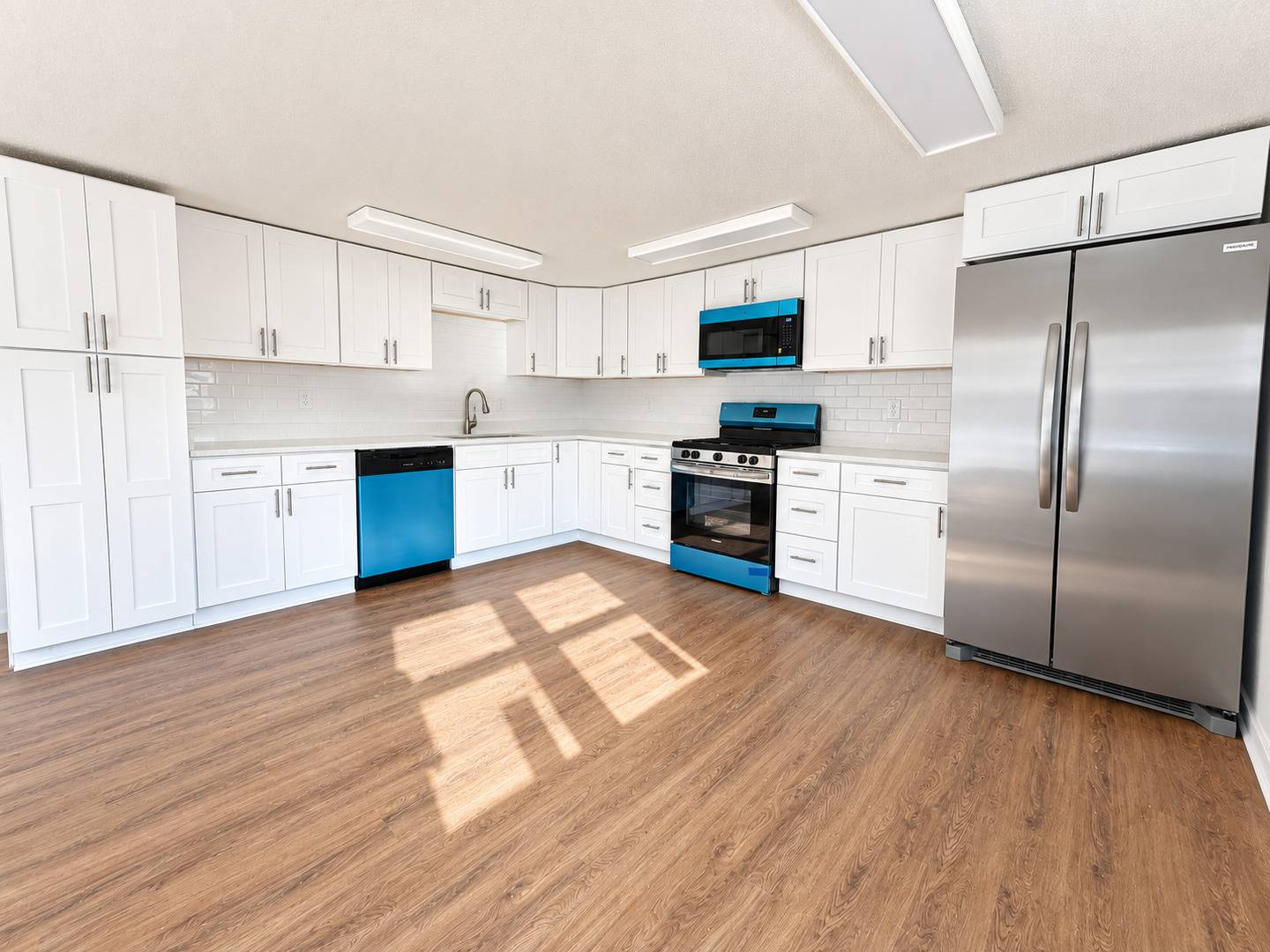 1387 E 16th RD, Streator, IL 61364