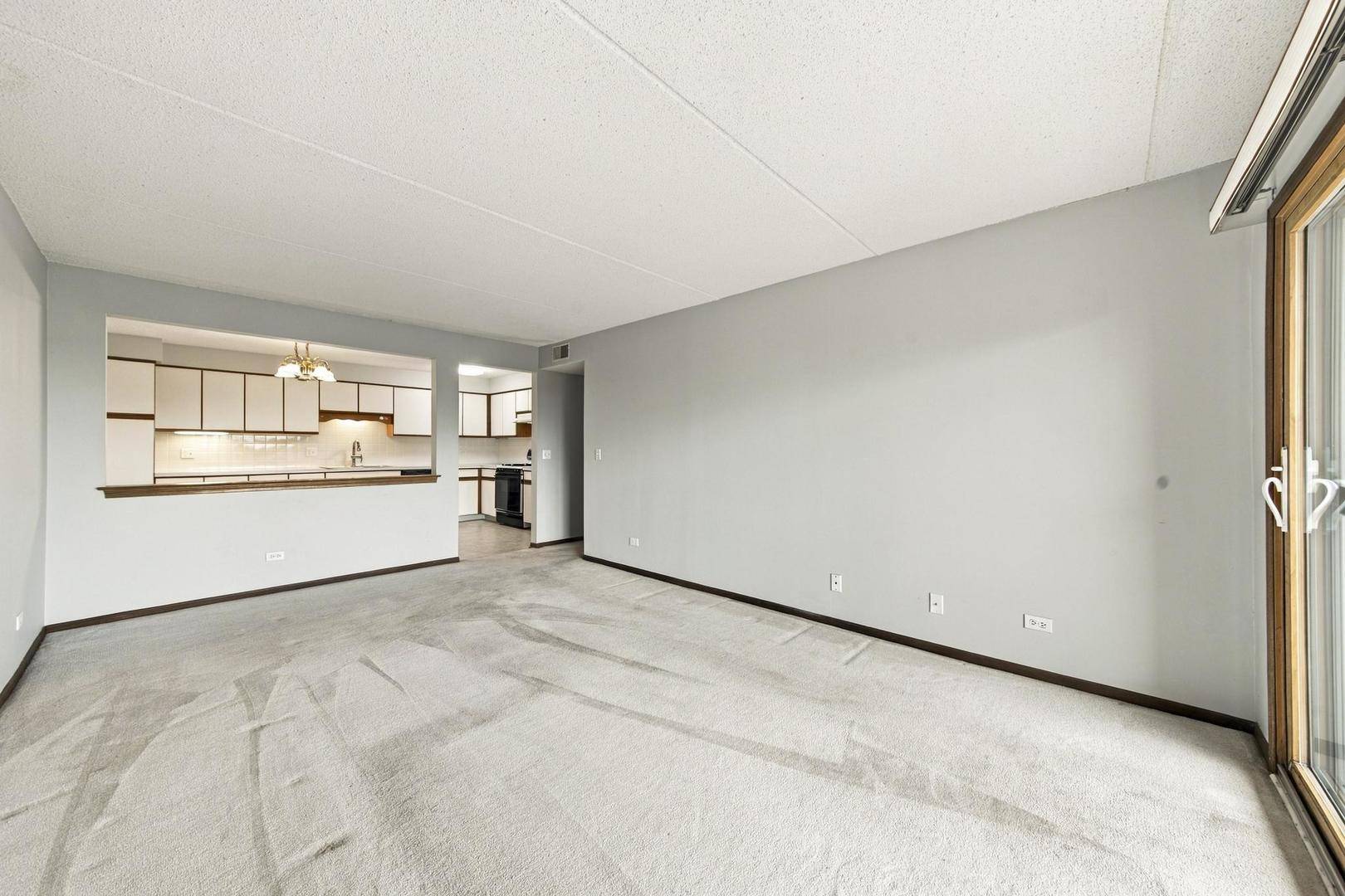 6530 W Irving Park RD #501, Chicago, IL 60634