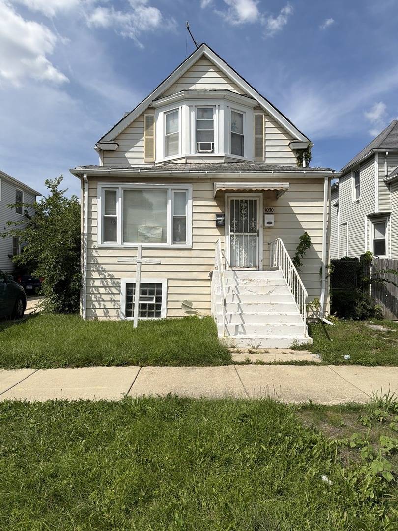 1030 N Mason AVE, Chicago, IL 60651