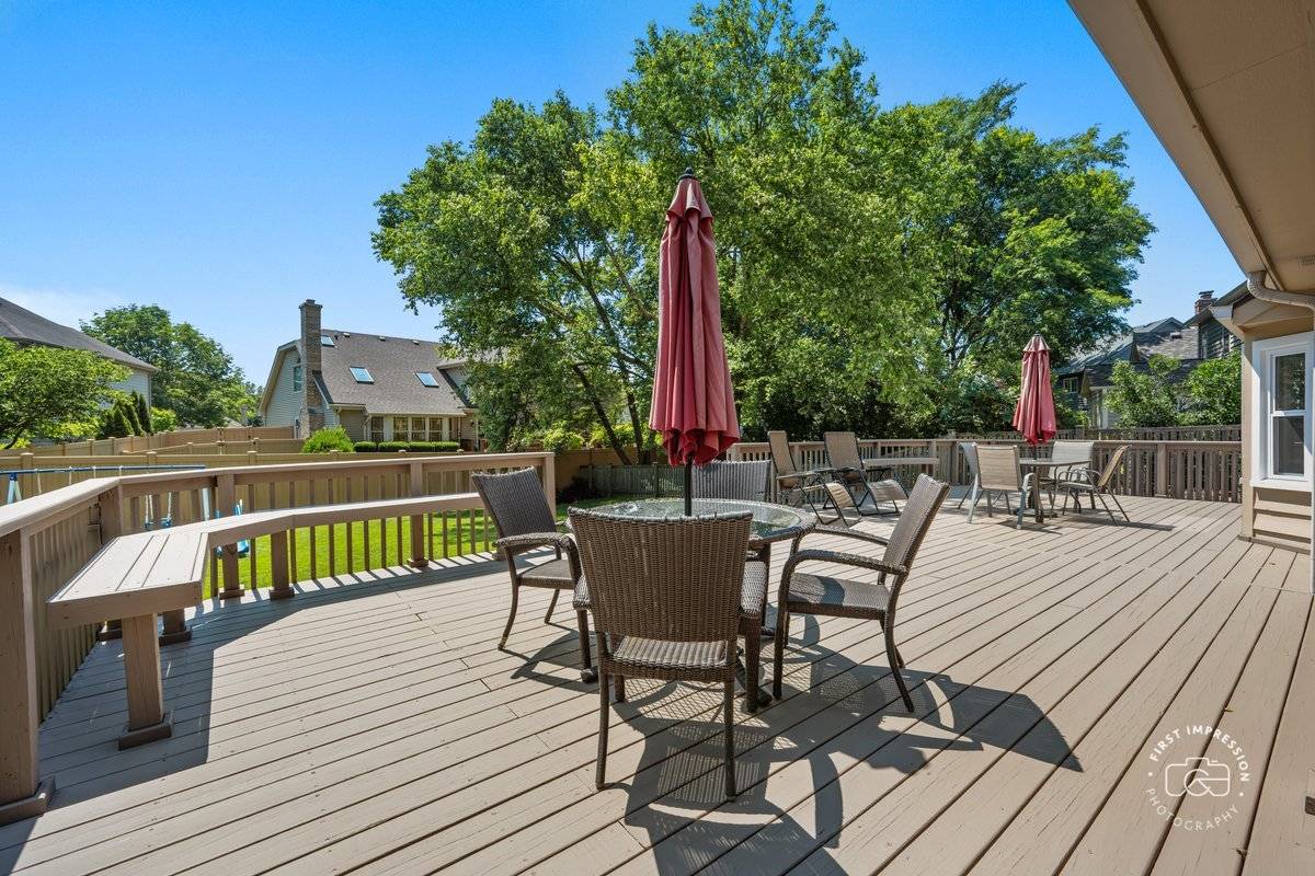 2440 Rio Grande CIR, Naperville, IL 60565