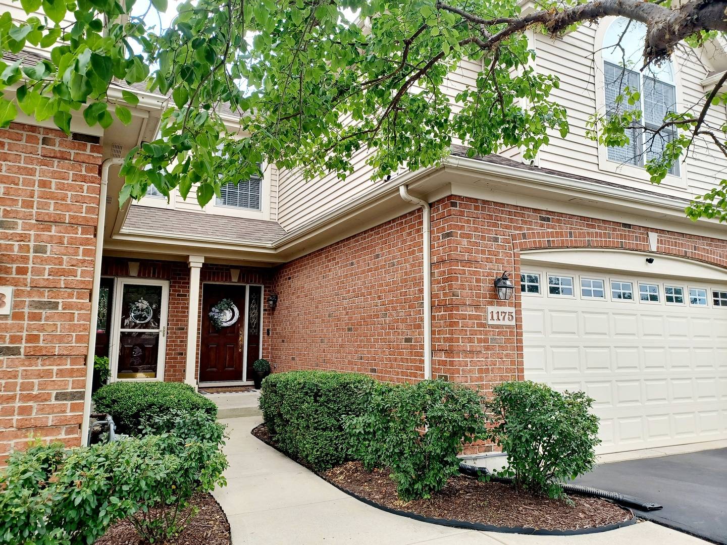 1175 Kingsmill DR #1175, Algonquin, IL 60102