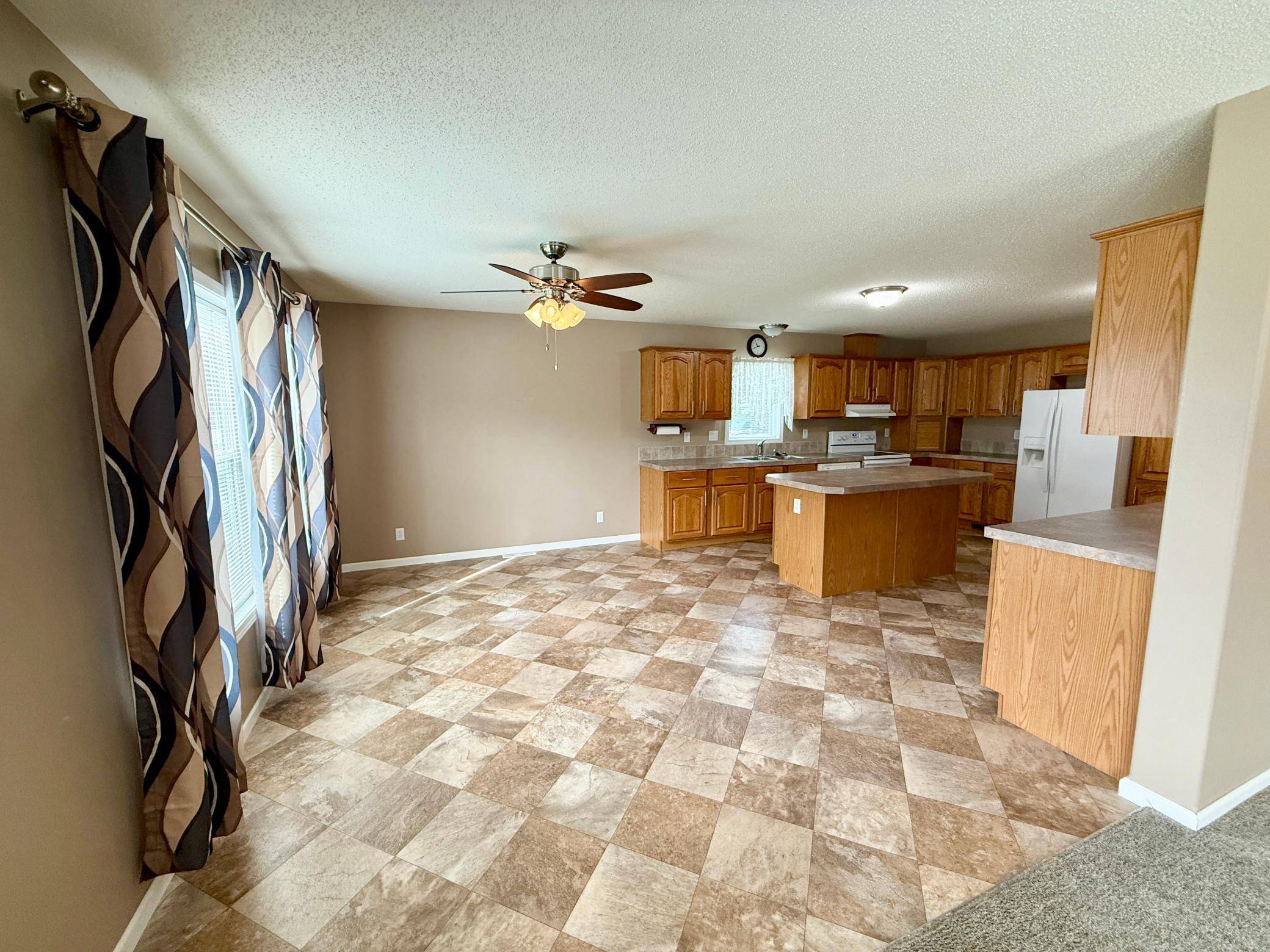 511 Jessamine AVE, Aneta, ND 58212