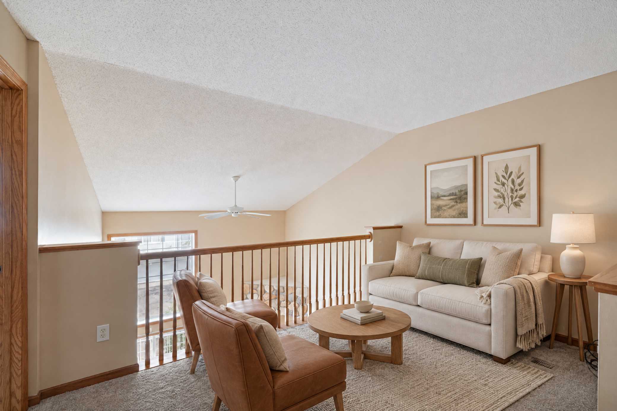 6826 Pine Crest TRL S, Cottage Grove, MN 55016