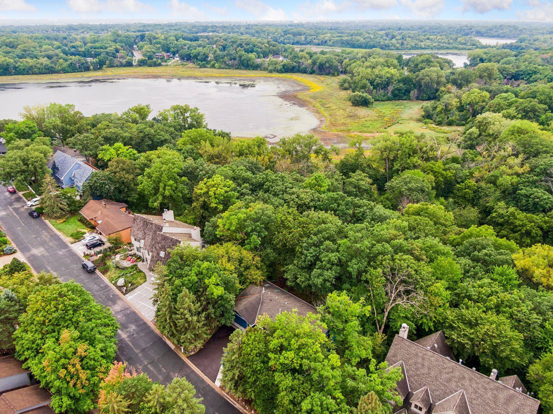 8756 Walton Oaks DR, Bloomington, MN 55438