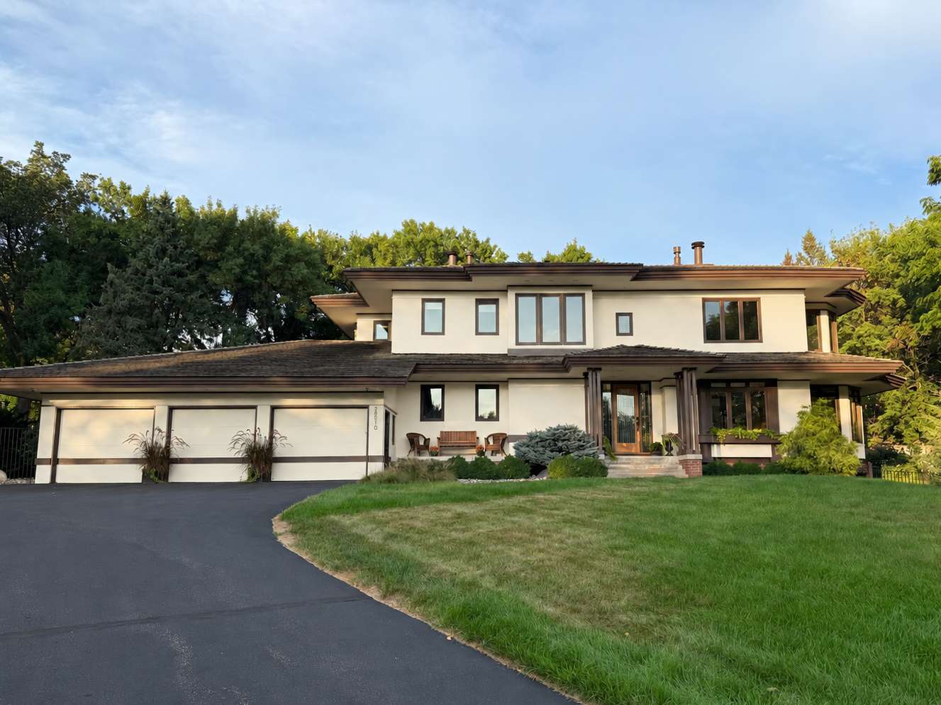 28010 Boulder Bridge DR, Excelsior, MN 55331