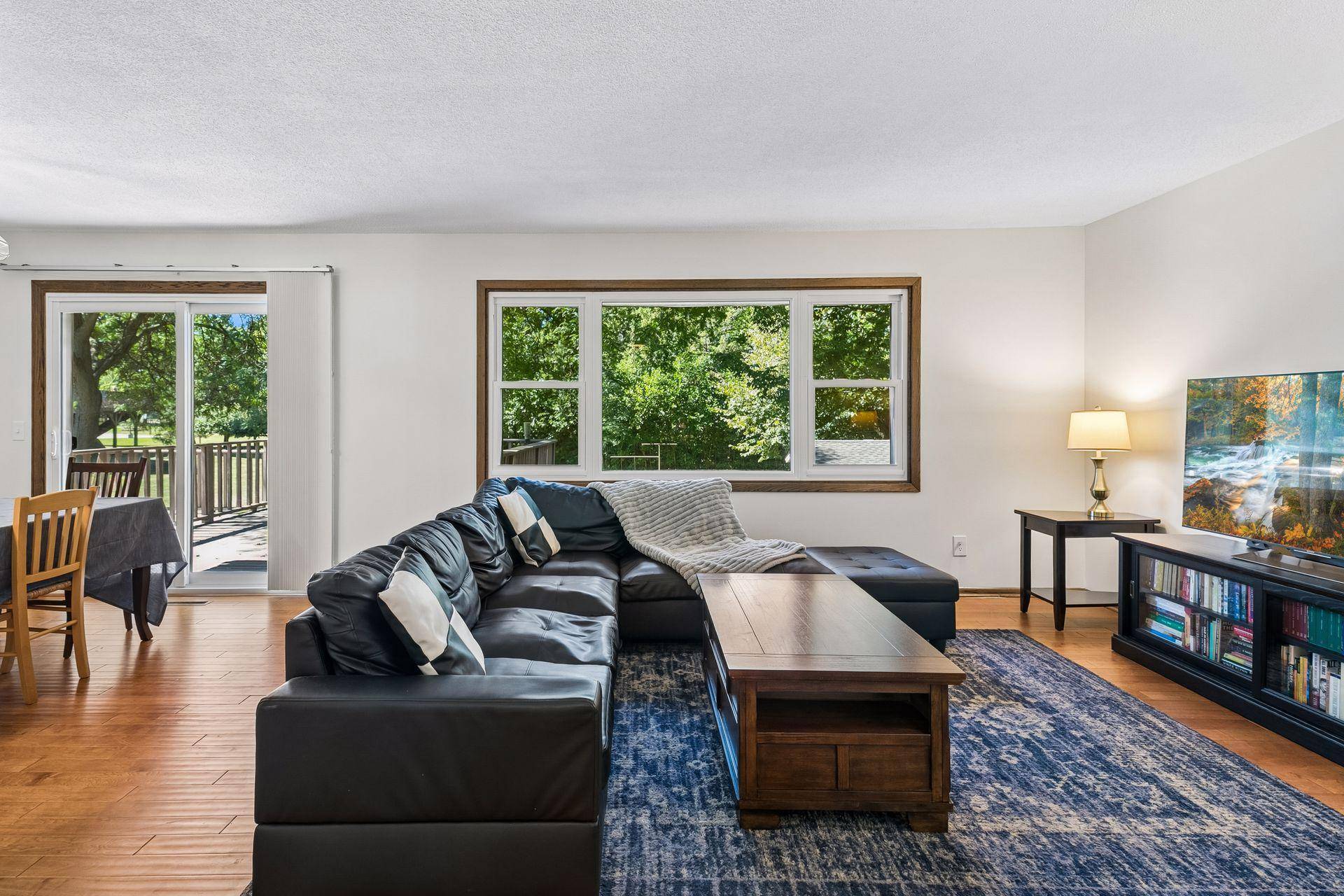 1755 Ithaca LN N, Plymouth, MN 55447