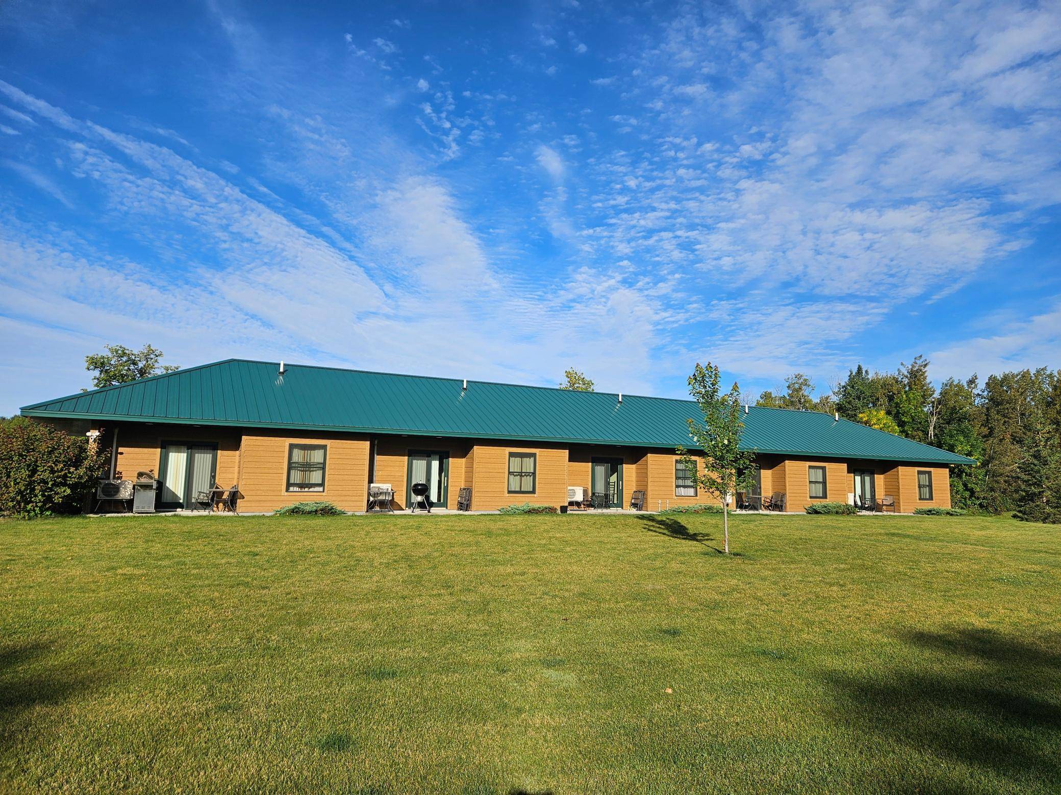 37462 Birch Drive N, Warroad, MN 56763
