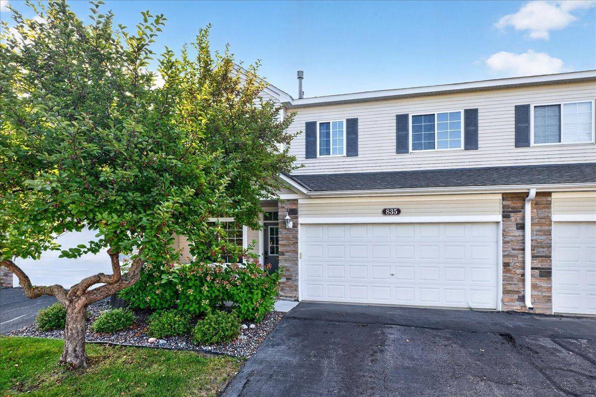 835 Willow Glen CT, Buffalo, MN 55313