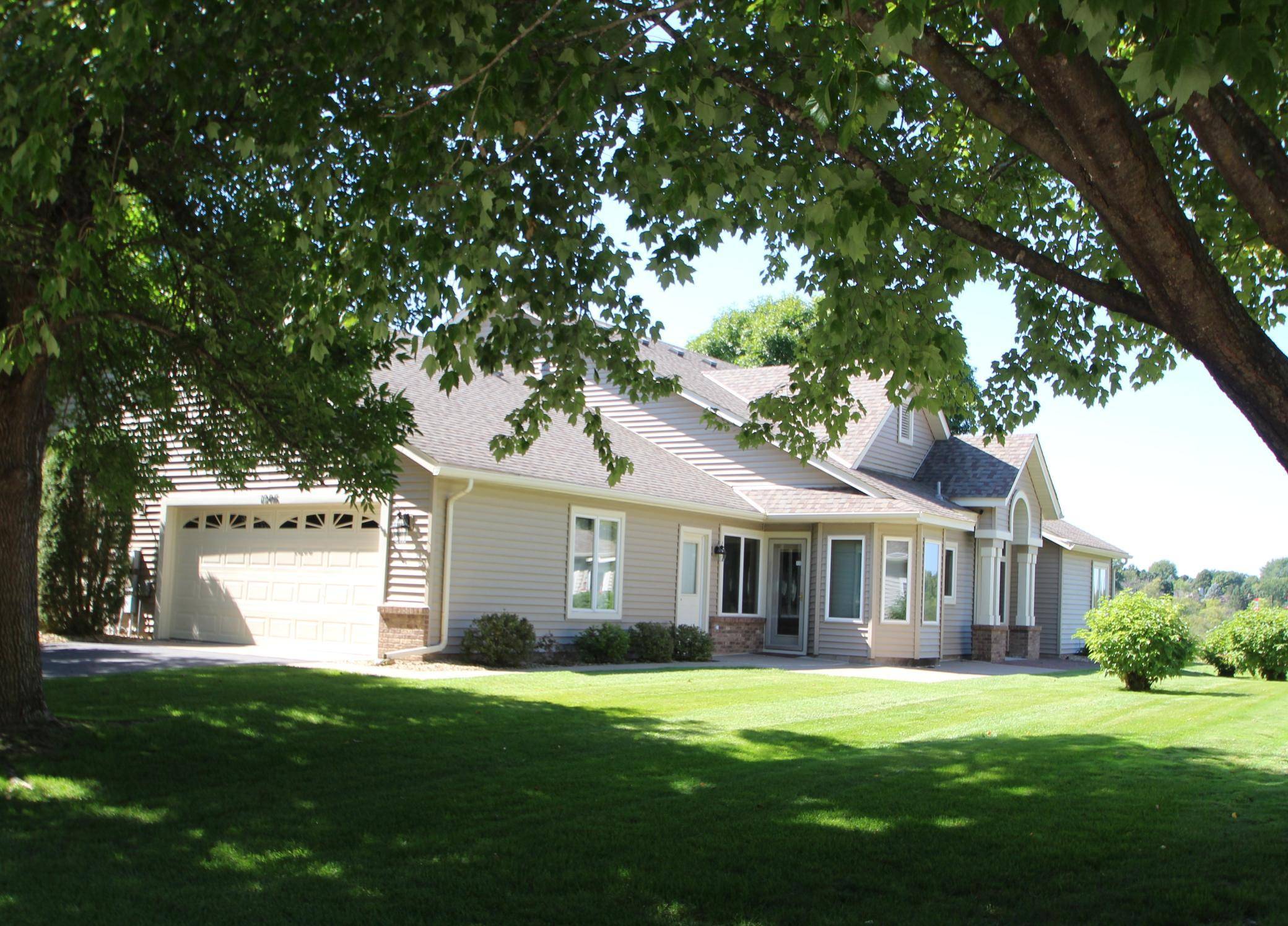 1206 Mckusick Road LN N, Stillwater, MN 55082