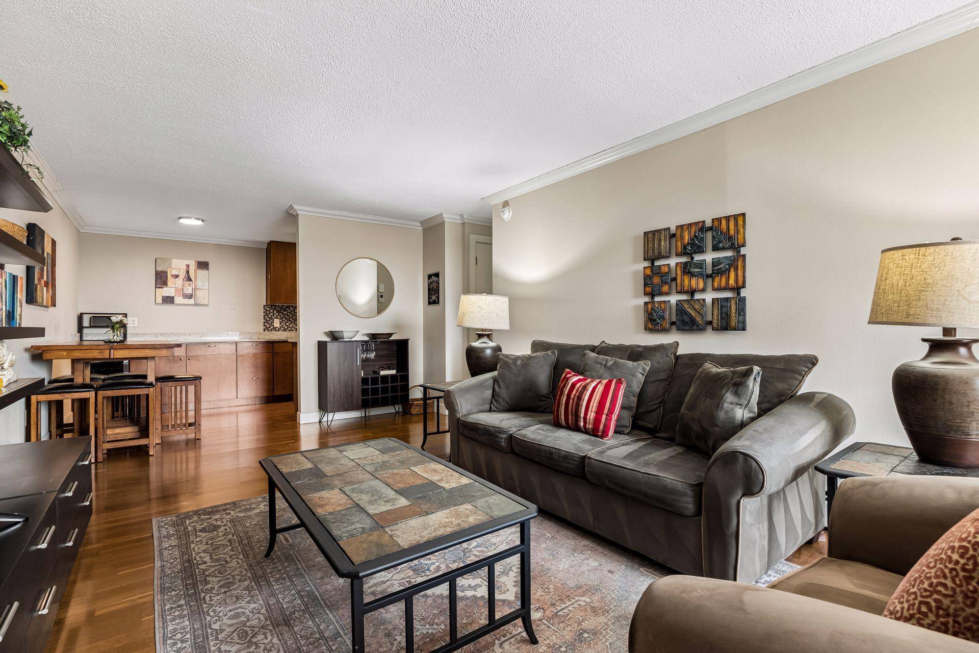 2800 W 44th ST #603, Minneapolis, MN 55410