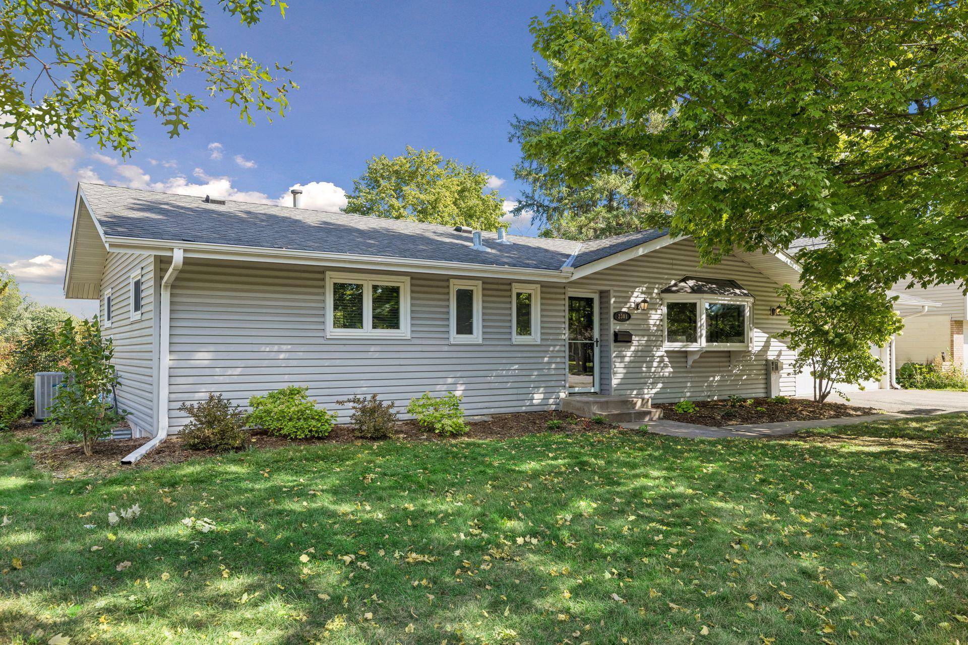 2301 Flag AVE S, Saint Louis Park, MN 55426