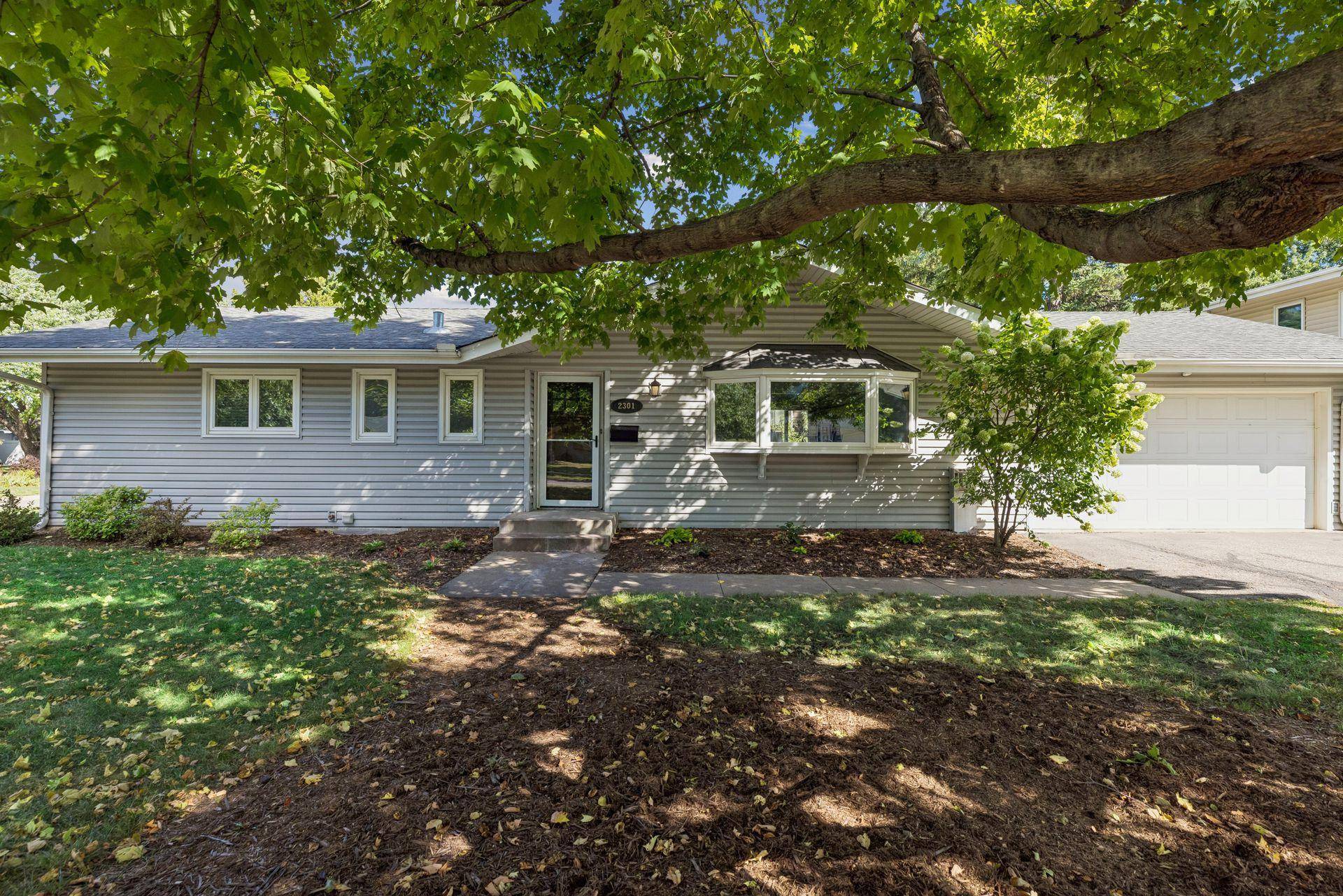 2301 Flag AVE S, Saint Louis Park, MN 55426