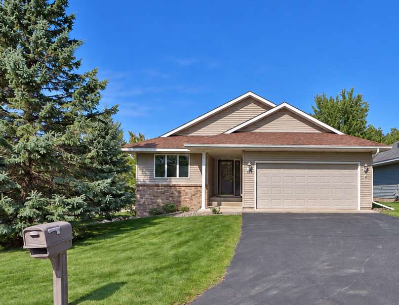 505 Blue Jay CT, Brainerd, MN 56401