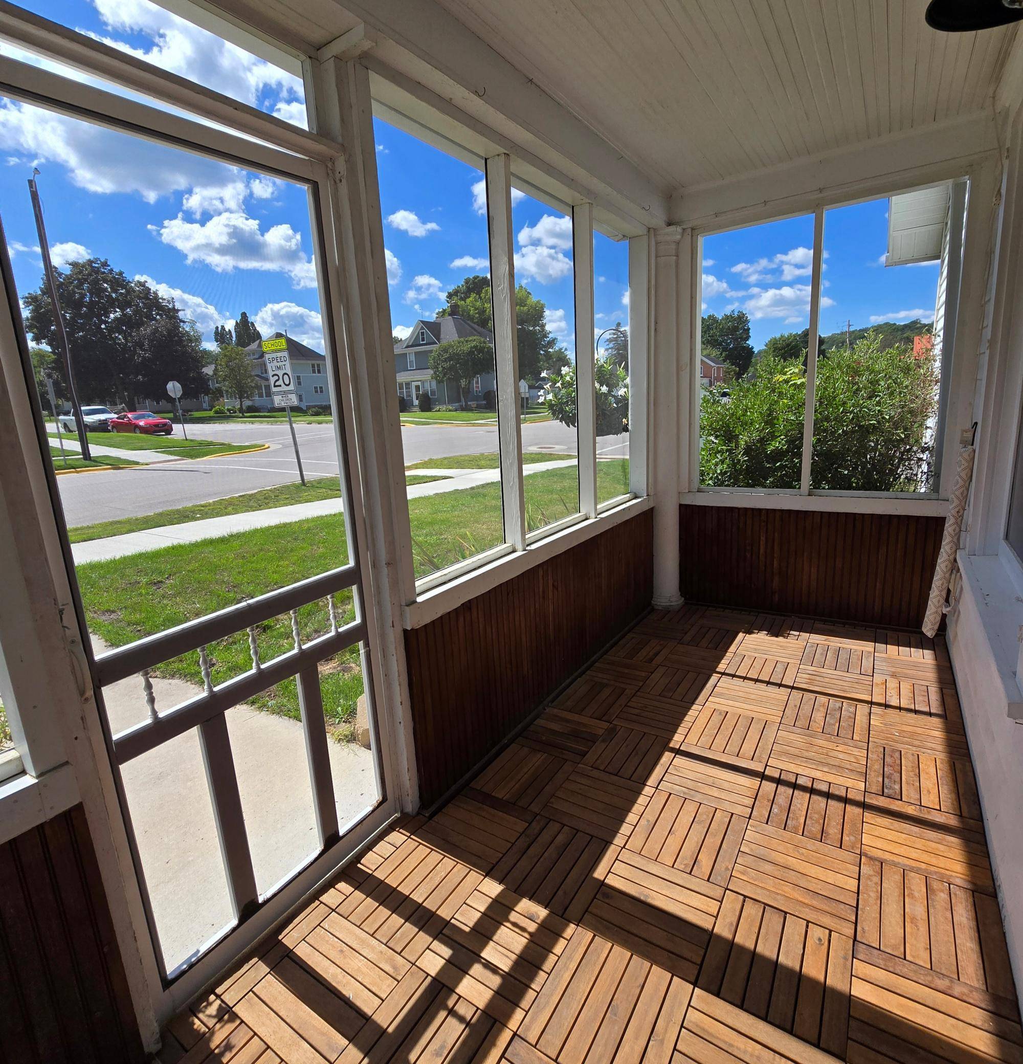 300 Kirkwood ST E, Lanesboro, MN 55949